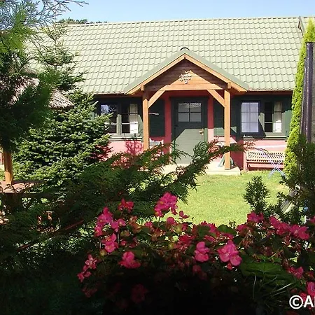 Bungalowy Marina Деревянный коттедж Ярославец